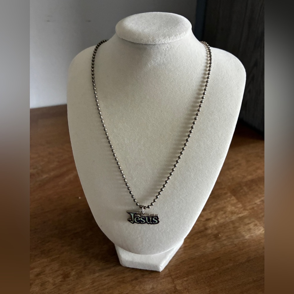Silver Jesus Pendant Necklace